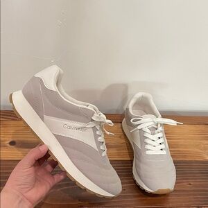 Calvin Klein Women’s Sneakers Size 11 NEW!